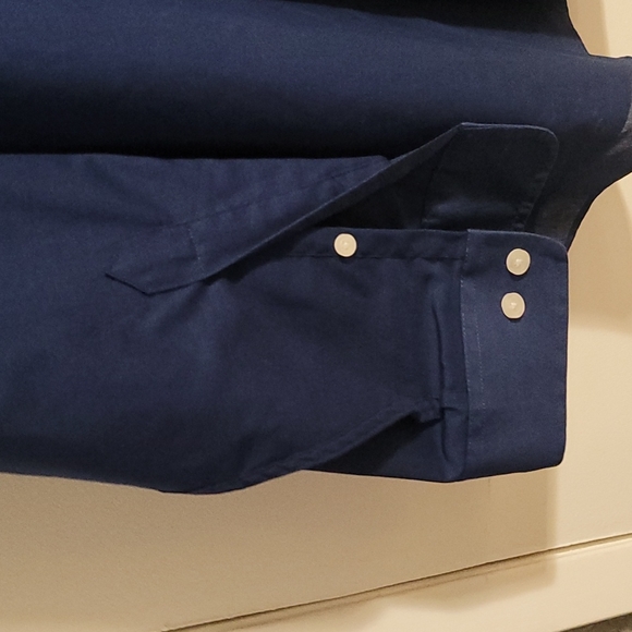 Croft&Barrow Dress Shirt - Picture 4 of 5